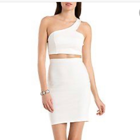 5/25 💜 Charlotte Russe white 2 piece dress - Picture 1 of 3
